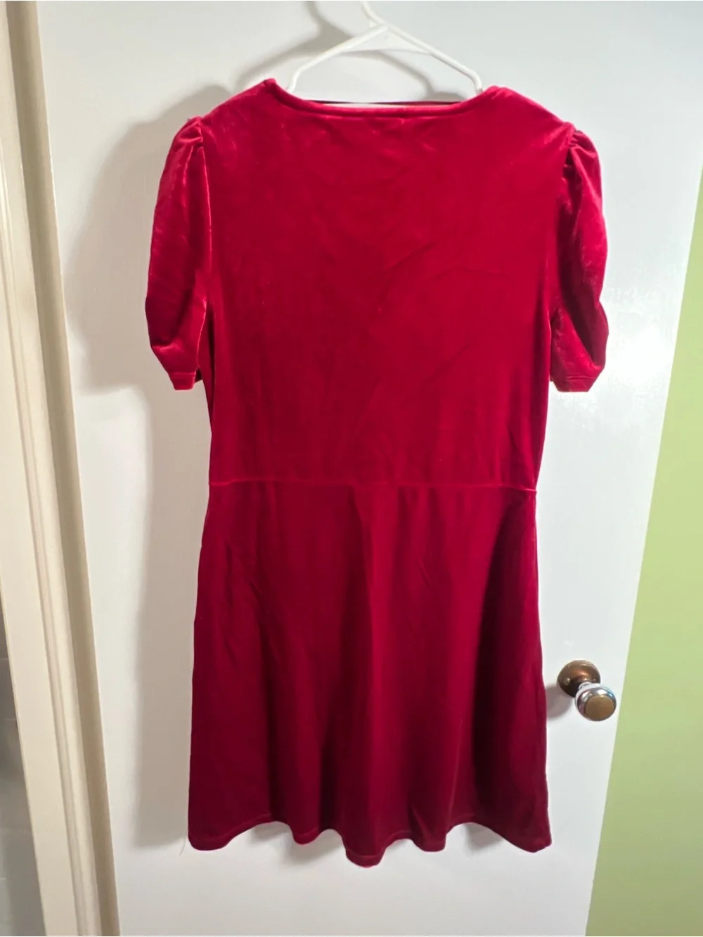 Time and Tru Womens Size Medium 8-10 V-Neck Puff Sleeve Velvet Velour Mini Dress